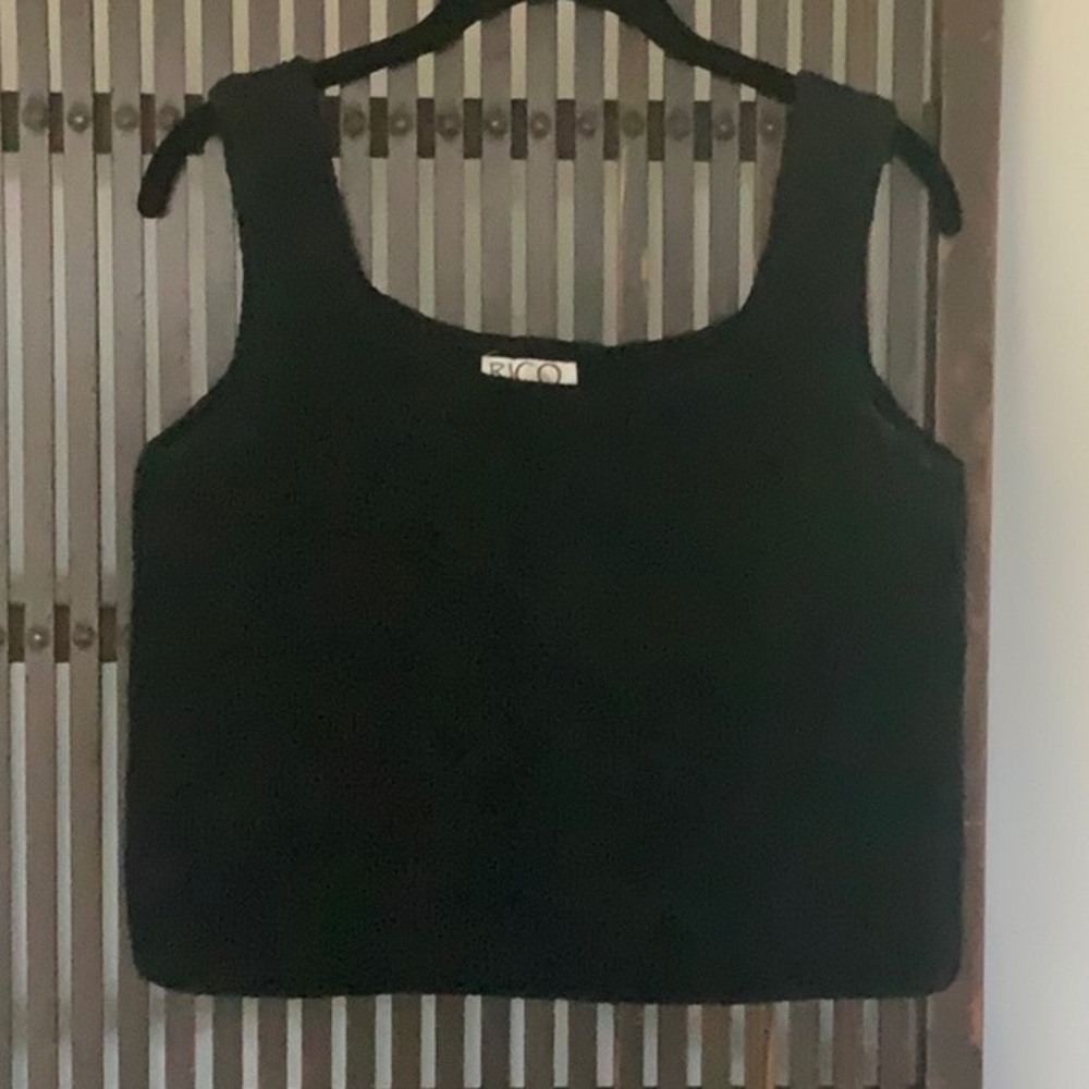 Rico black chunky knit crop tank top